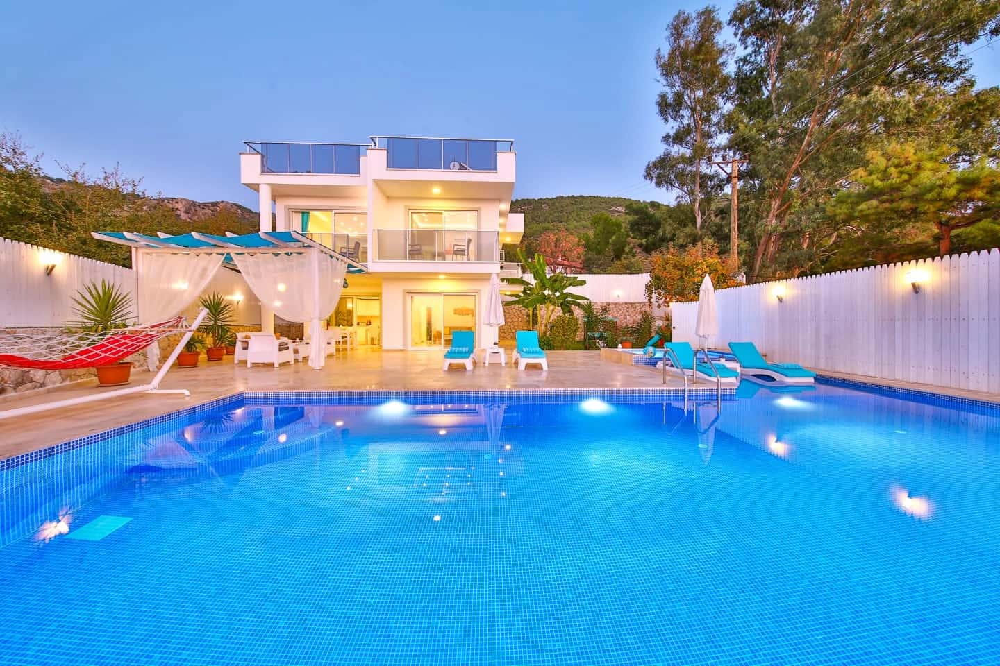 Villa Şelale Üzümlü