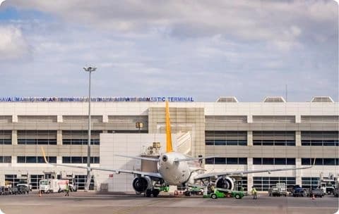 Antalya Havalimanı Hangi İlçede? (Ulaşım)