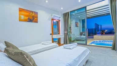 Villa Ada Kördere Isıtmalı Havuz 18