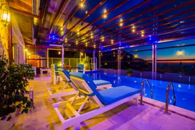 Villa Sude Korunaklı Havuz 69