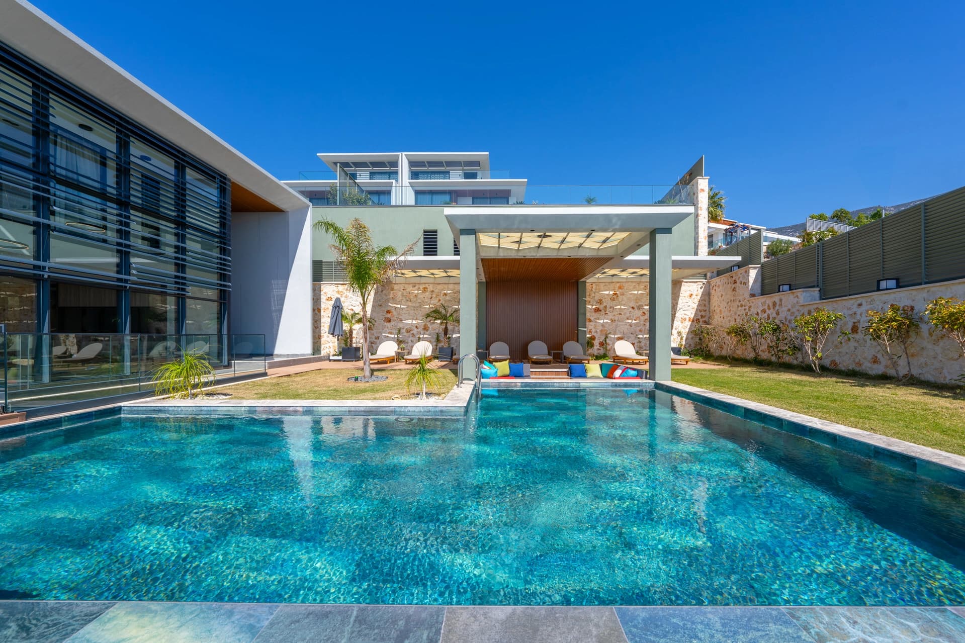 Villa Safran Flower Çocuk Havuzu 50