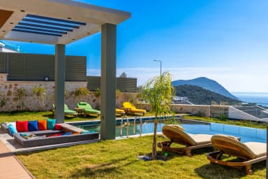 Villa Safran Flower Çocuk Havuzu 16