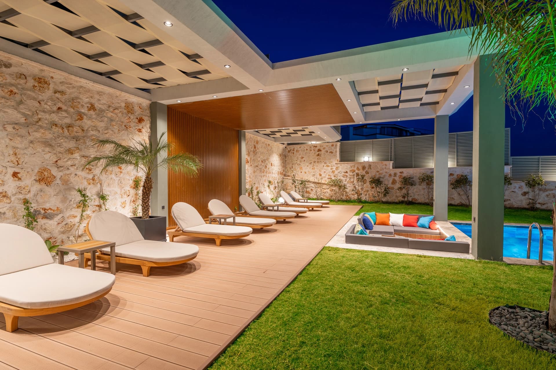 Villa Safran Flower Çocuk Havuzu 58