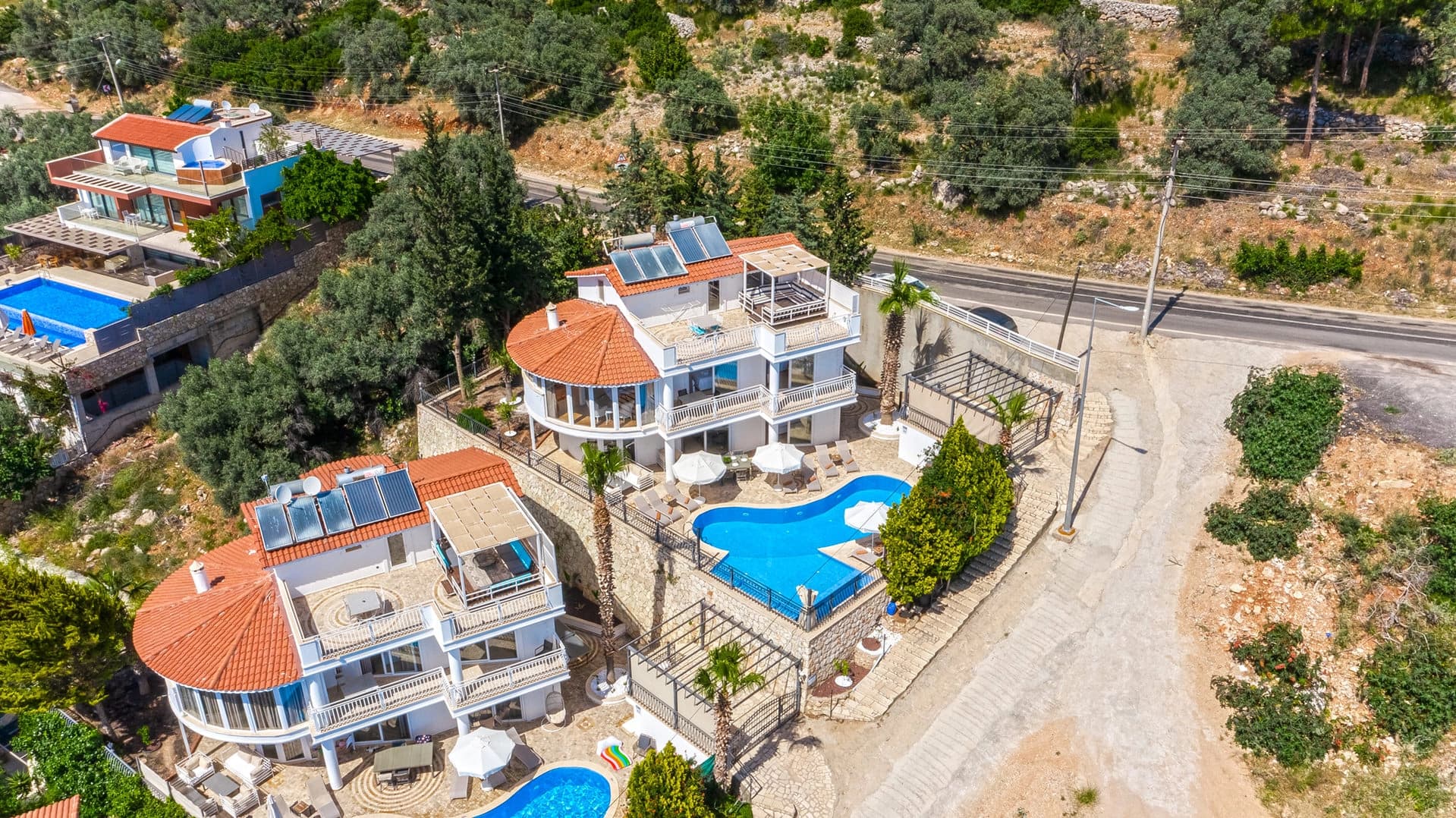 Villa Beyaz Isıtmalı Havuz 56
