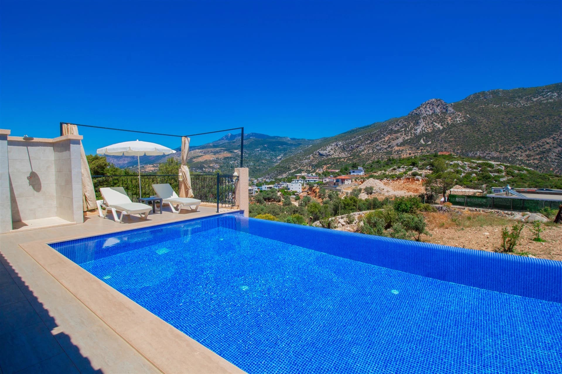 Villa Tepe Çocuk Havuzu 27