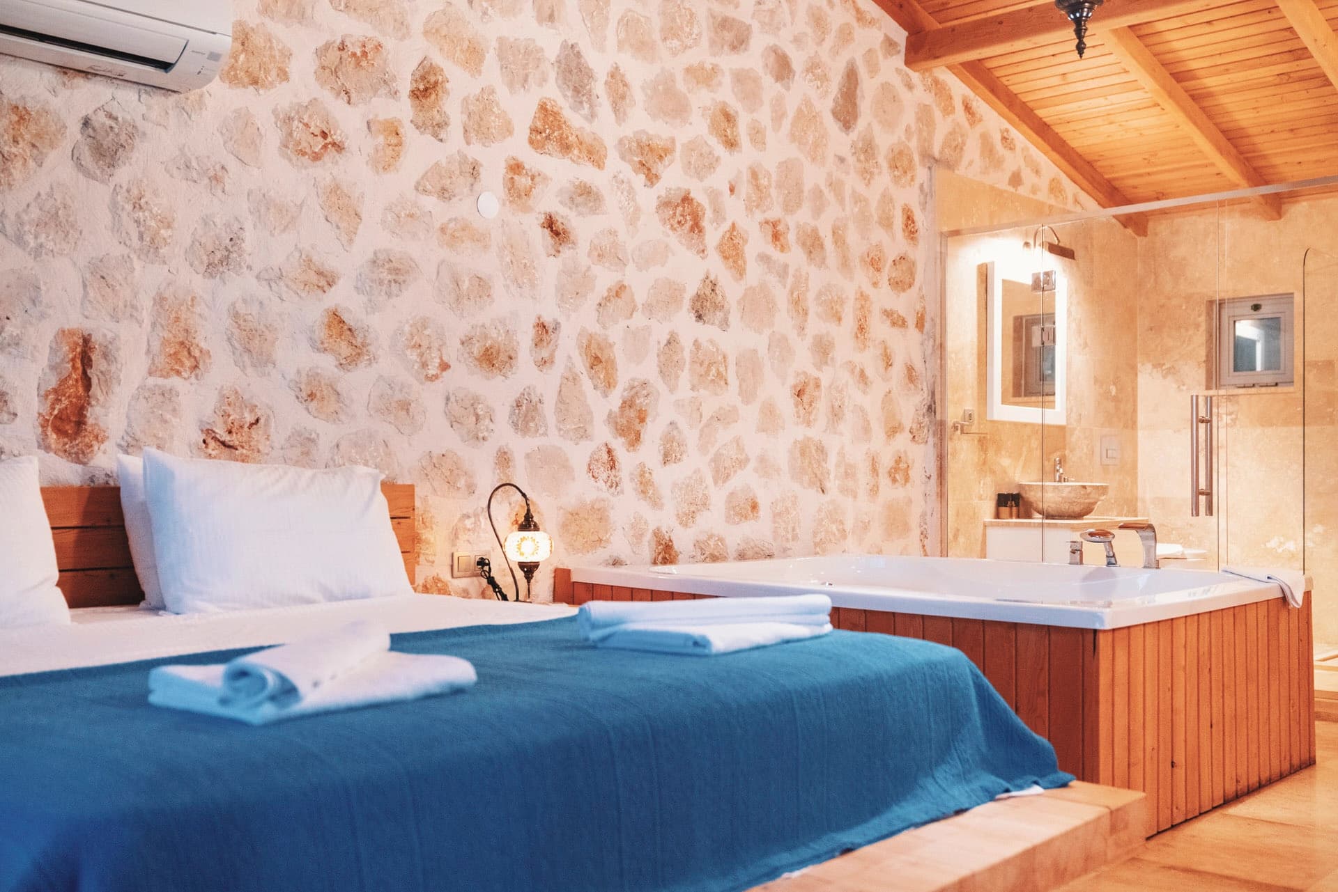 Villa Joy Korunaklı Havuz 14