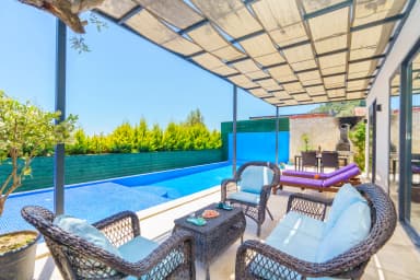 Villa Leonardo Korunaklı Havuz 73
