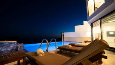 Villa Kübra Özel Havuzlu 36