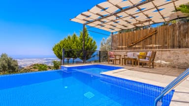 Villa Neco Korunaklı Havuz 41