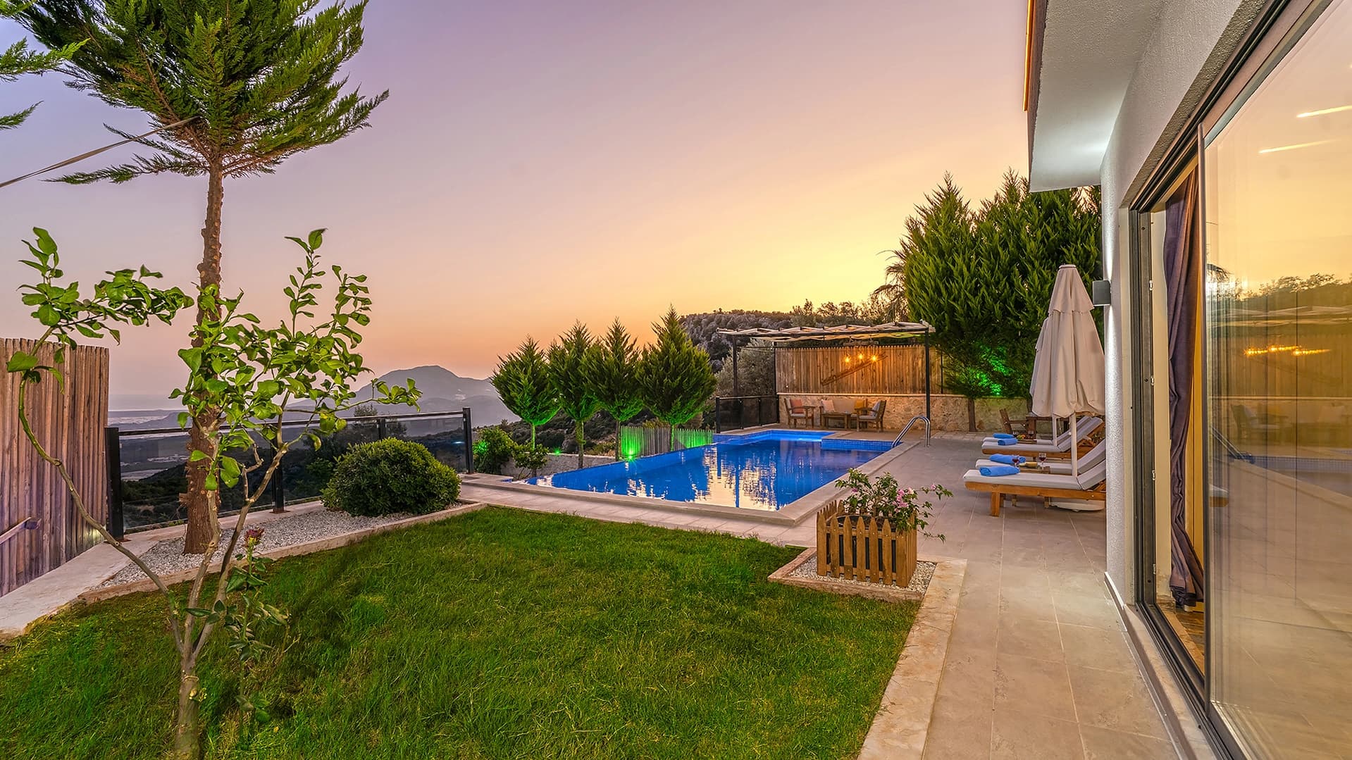 Villa Neco Çavdır 92