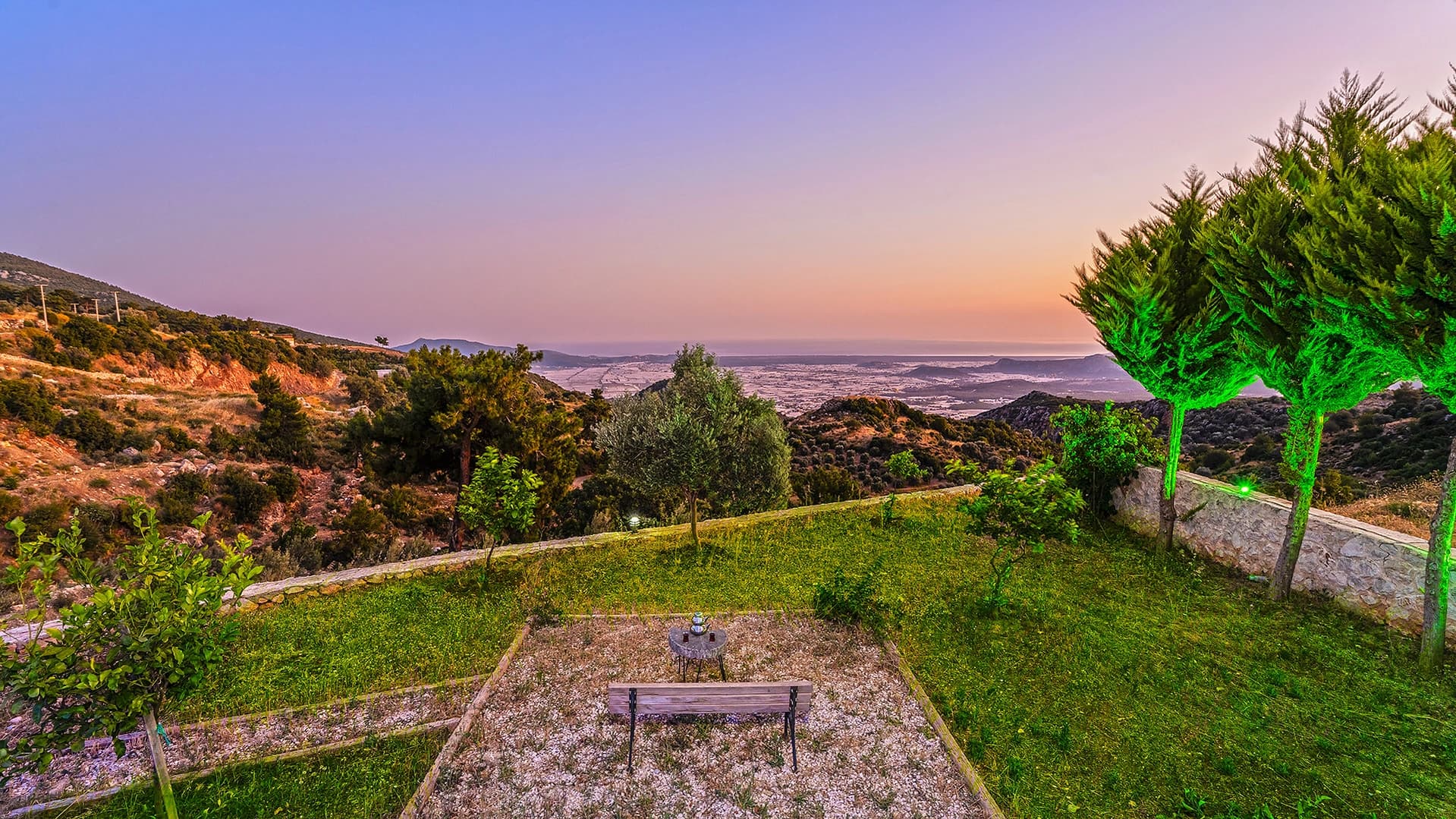 Villa Neco Korunaklı Havuz 23