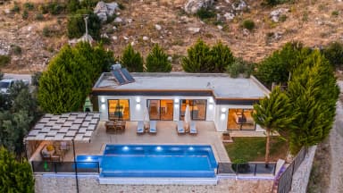 Villa Neco Korunaklı Havuz 73