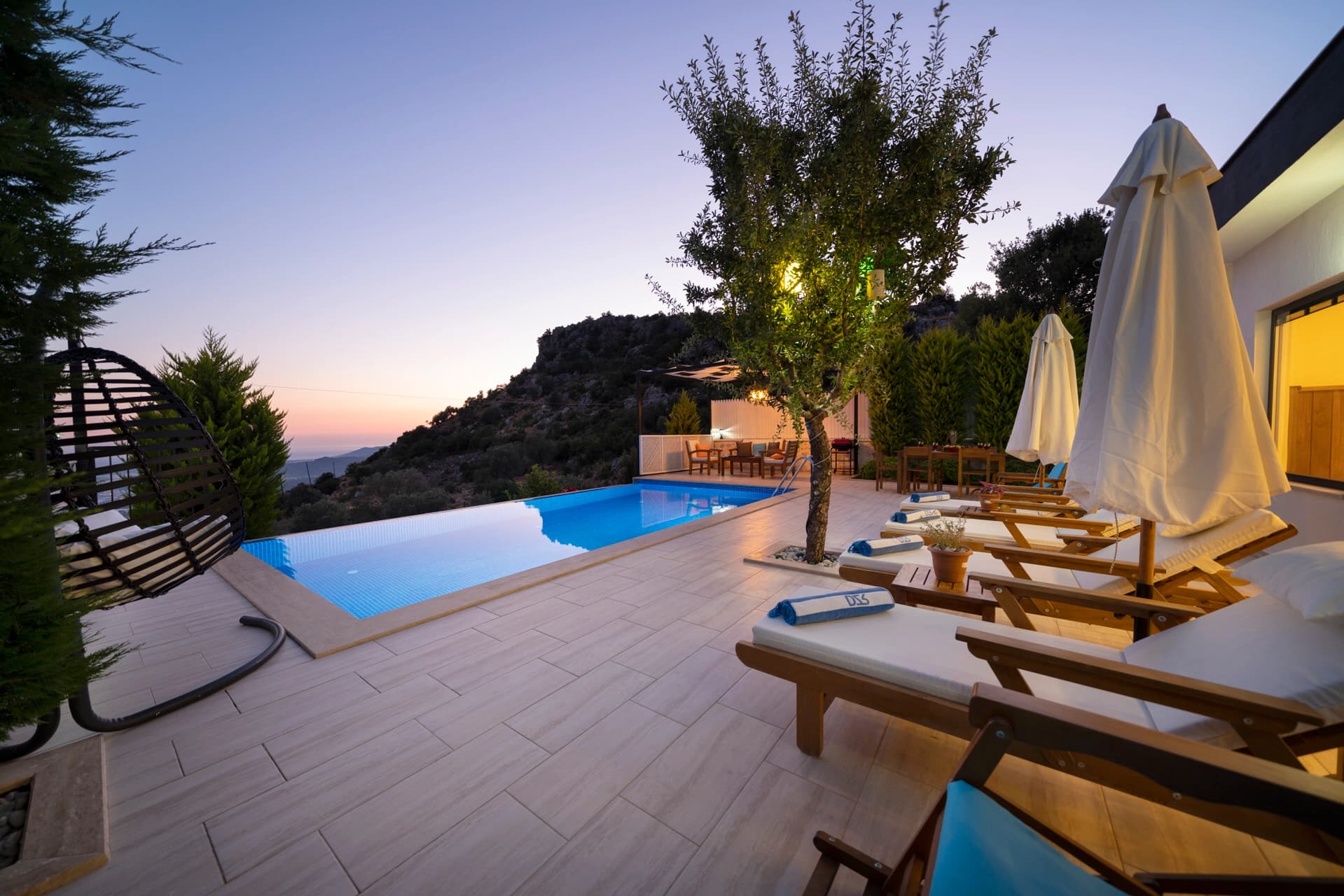 Villa Aklar Korunaklı Havuz 84