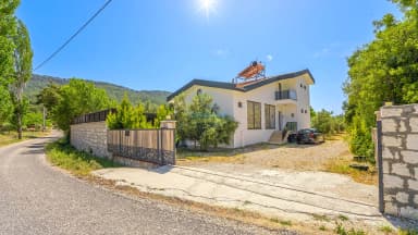 Villa Maba Korunaklı Havuz 15