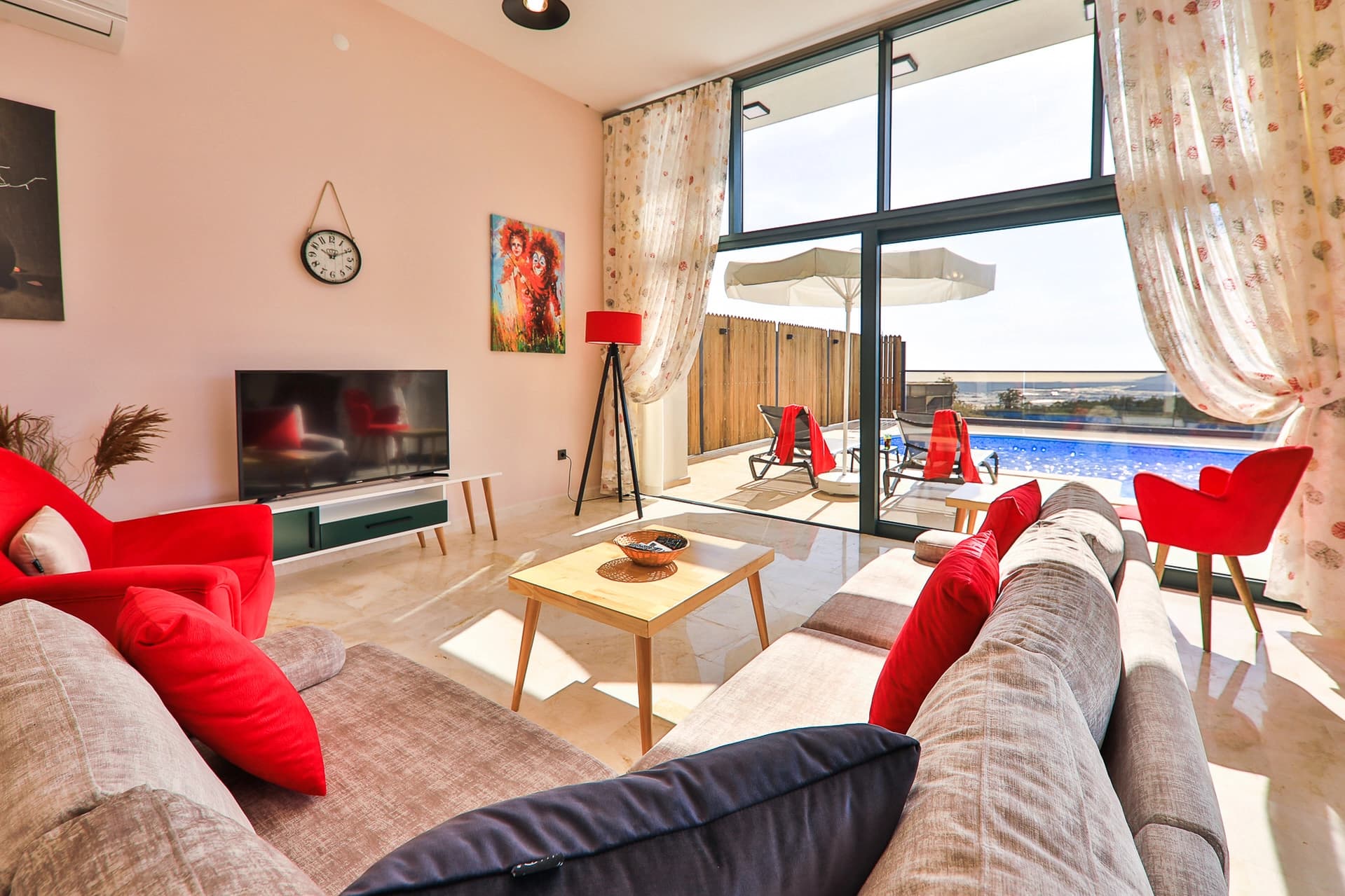 Villa Sevi Korunaklı Havuz 21