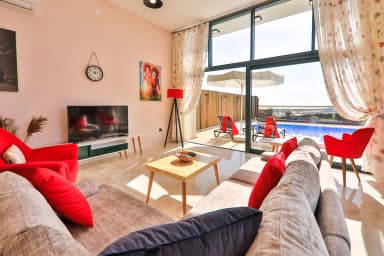 Villa Sevi Korunaklı Havuz 21