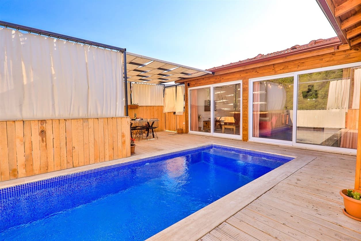 Villa Baranda Korunaklı Havuz 72