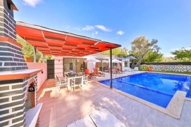 Villa Çilek Üzümlü 91