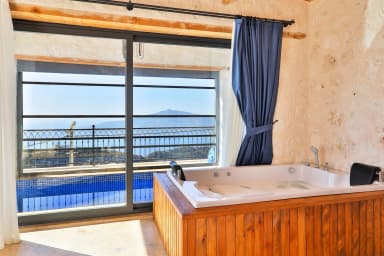 Villa Ruj Korunaklı Havuz 48