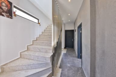 Villa Zeugma Korunaklı Havuz 11