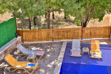 Villa Yiğit Kaş Korunaklı Havuz 26