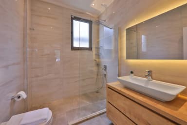 Villa Badem Çiçeği Korunaklı Havuz 65