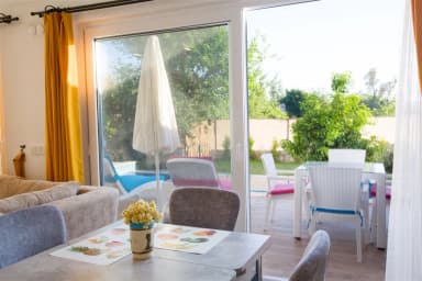 Villa Eftalya Korunaklı Havuz 72