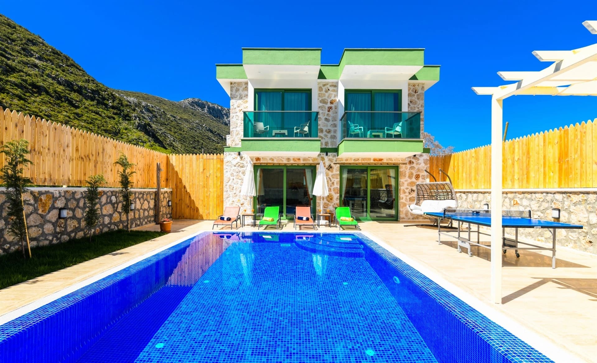 Villa Gamze Korunaklı Havuz 84