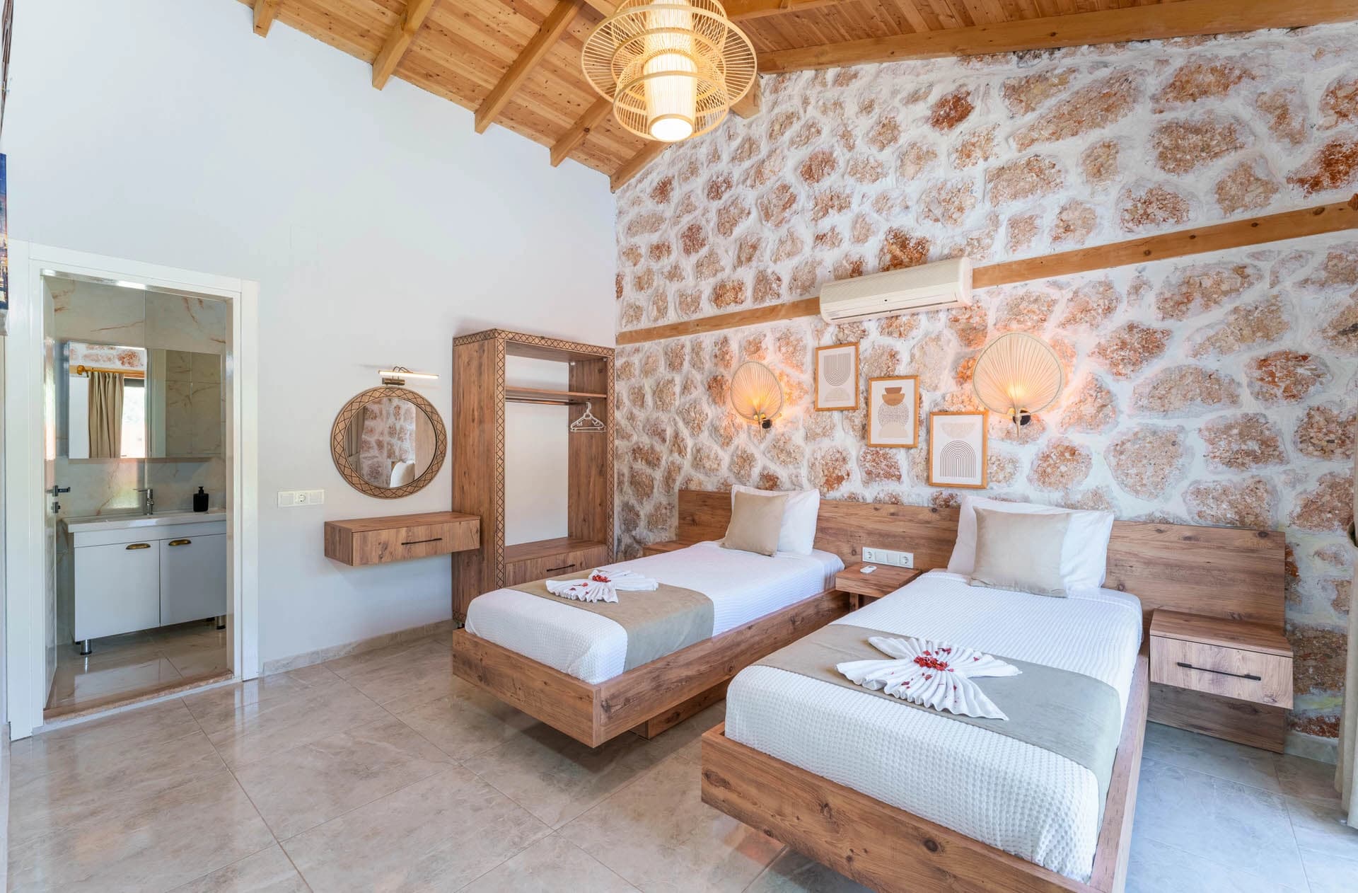 Villa Aselim Korunaklı Havuz 67