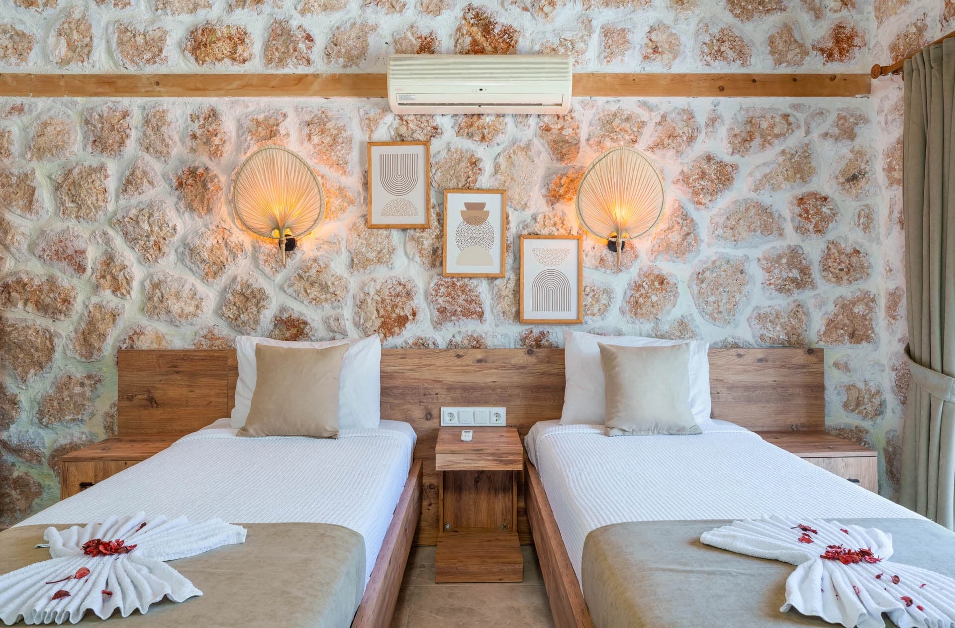 Villa Aselim Korunaklı Havuz 95