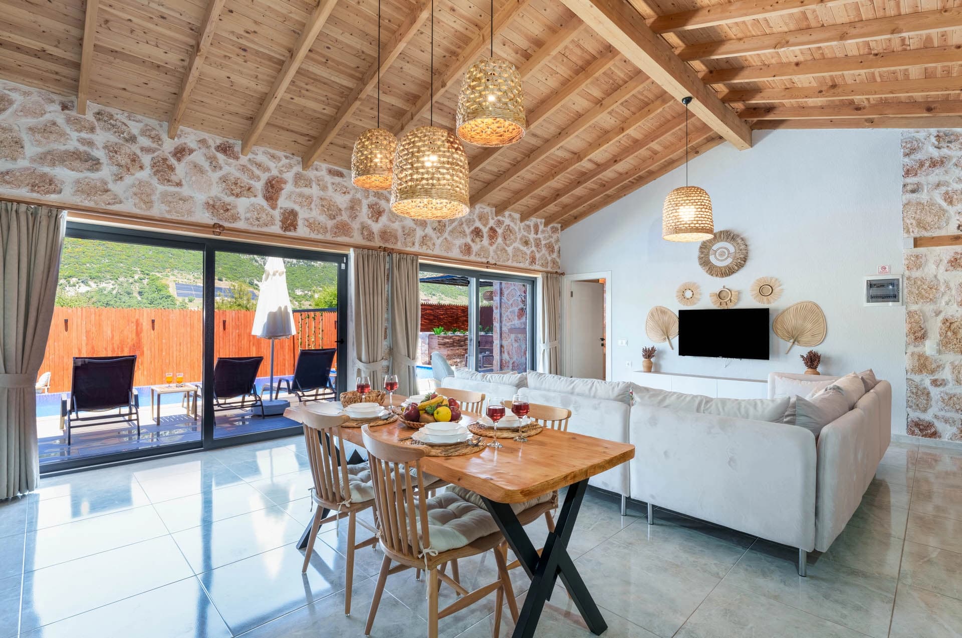 Villa Aselim Korunaklı Havuz 11