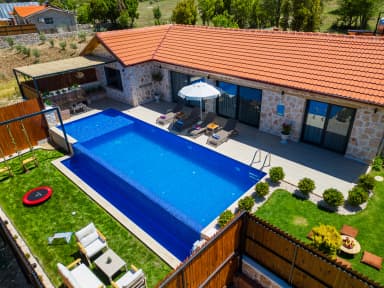 Villa Aselim Korunaklı Havuz 33