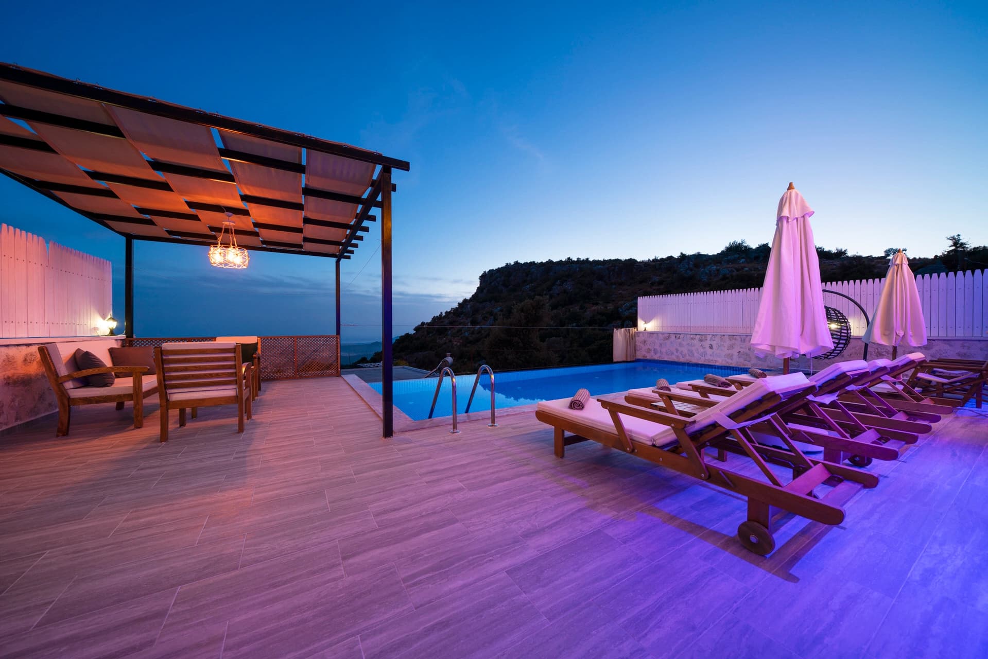 Villa Aklar 2 Korunaklı Havuz 10