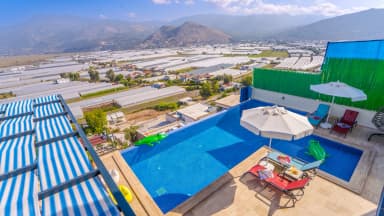 Villa Göktaşı Korunaklı Havuz 44