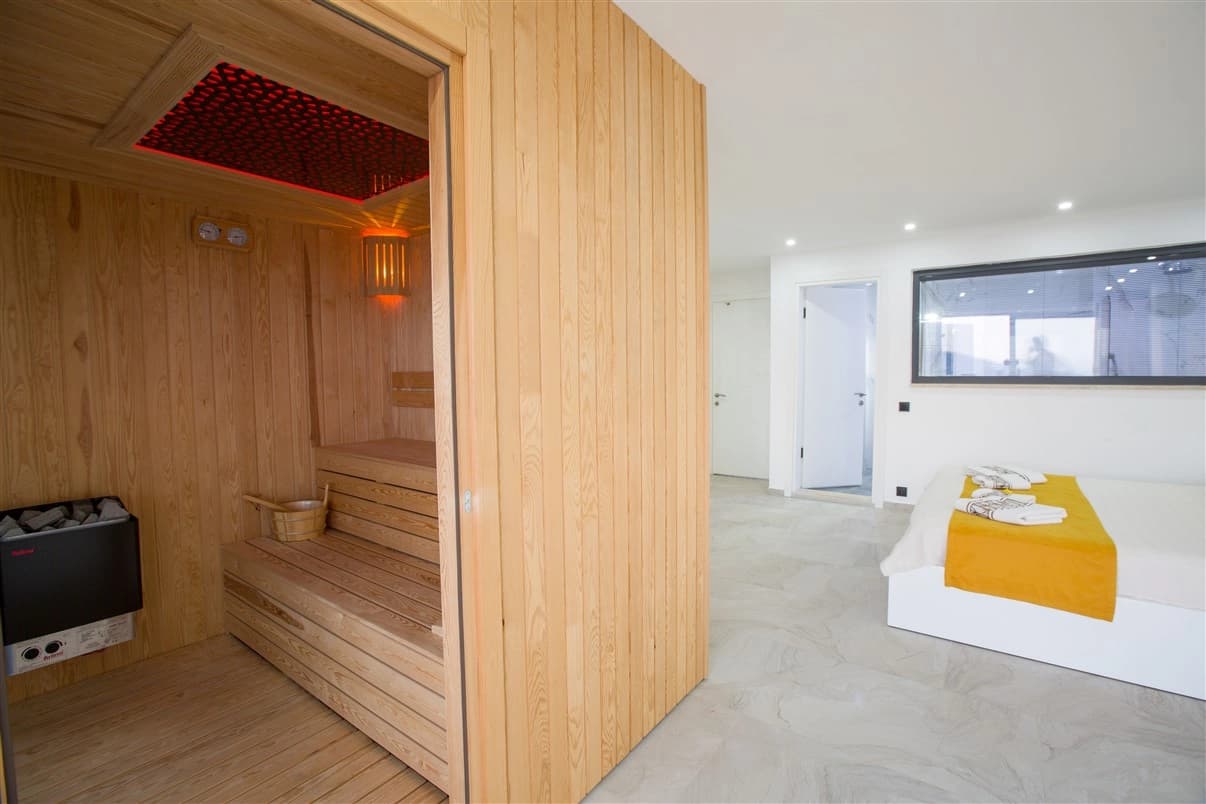 Villa Satürn Korunaklı Havuz 37