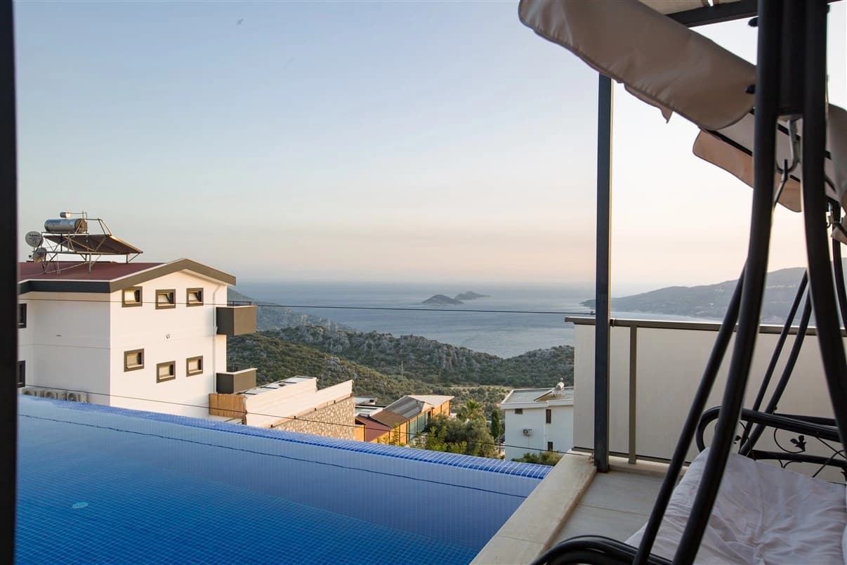 Villa Satürn Korunaklı Havuz 43