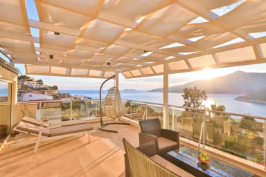 Villa Golden Lotus Özel Havuzlu 49