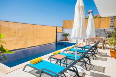 Villa Karadağ Korunaklı Havuz 30