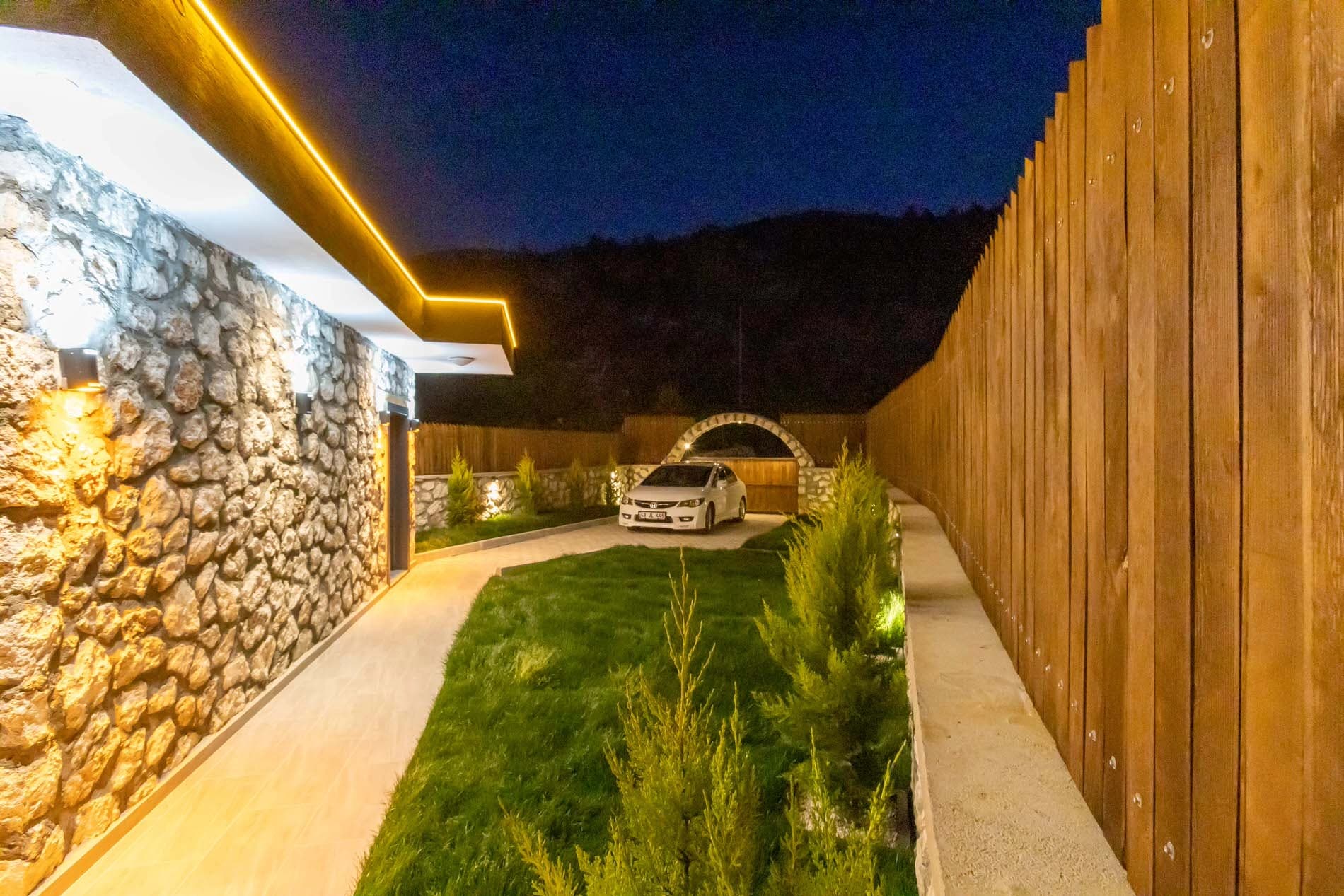 Villa Gün Batımı Aklar Korunaklı Havuz 95