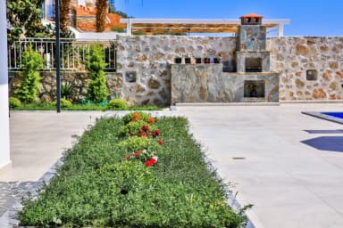 Villa July Çocuk Havuzu 97