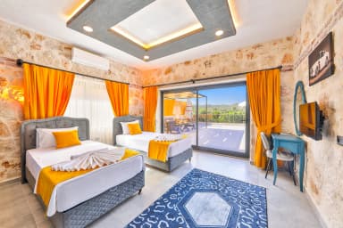 Villa Isında Konağı Korunaklı Havuz 32