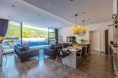 Villa Neon Korunaklı Havuz 71