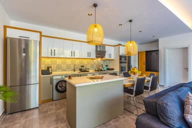 Villa Neon İslamlar 92