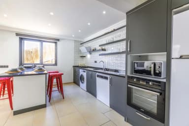 Villa Lambuka Korunaklı Havuz 60