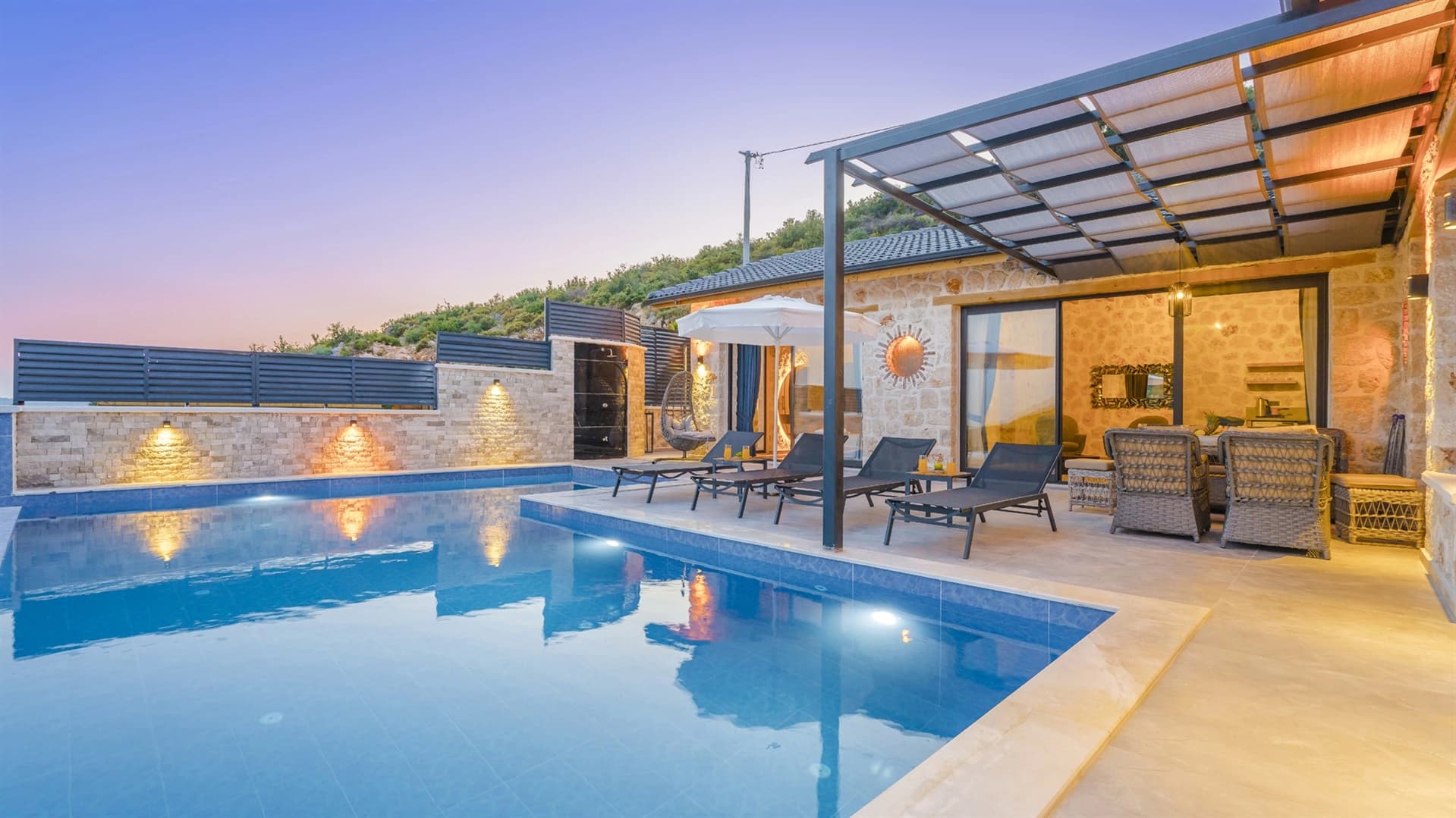 Villa Kartal Tepesi Korunaklı Havuz 36