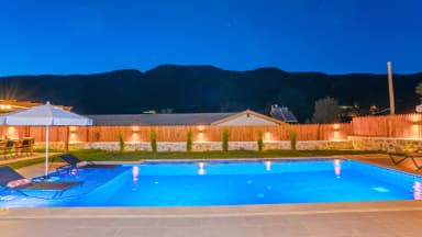 Villa Serendipity Korunaklı Havuz 84