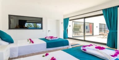 Villa Gökkuşağı Korunaklı Havuz 76