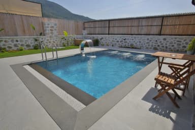 Villa Detail Korunaklı Havuz 71