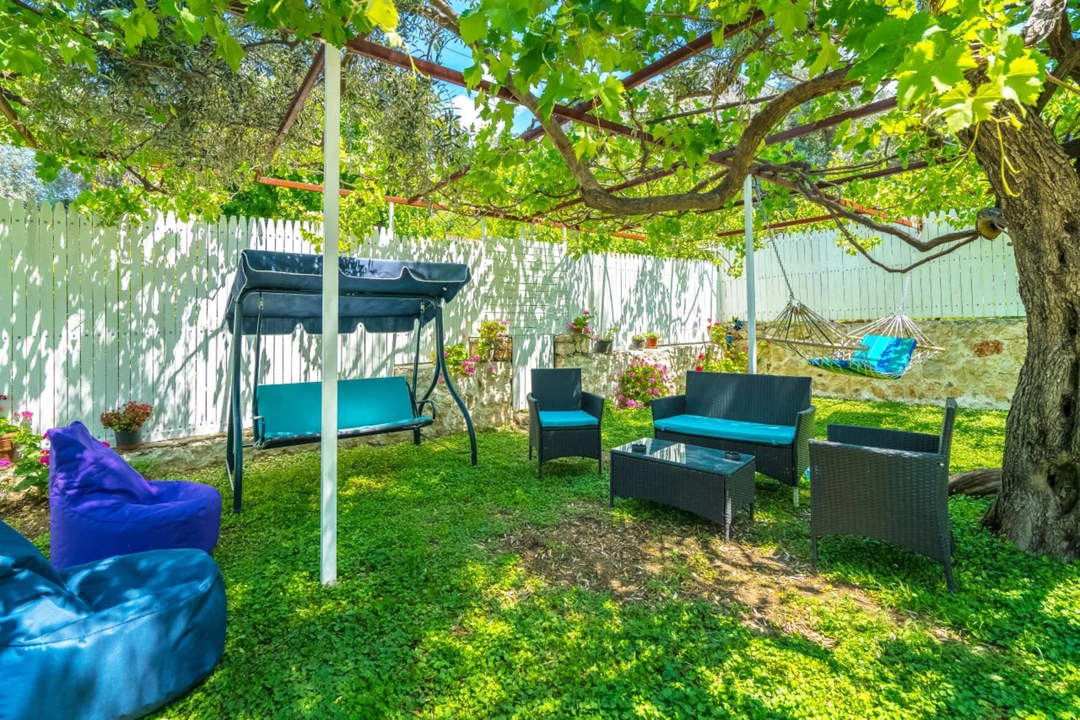 Villa Ferya Korunaklı Havuz 56