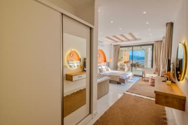 Villa Elysium Korunaklı Havuz 82